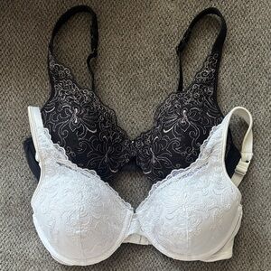 Playtex Black and White Lace Bras (2)